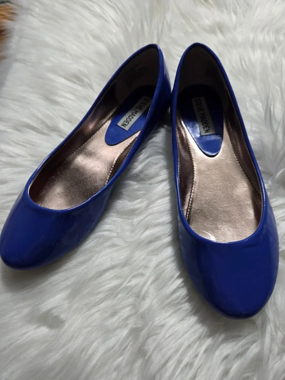 Steve Madden Blue Flats